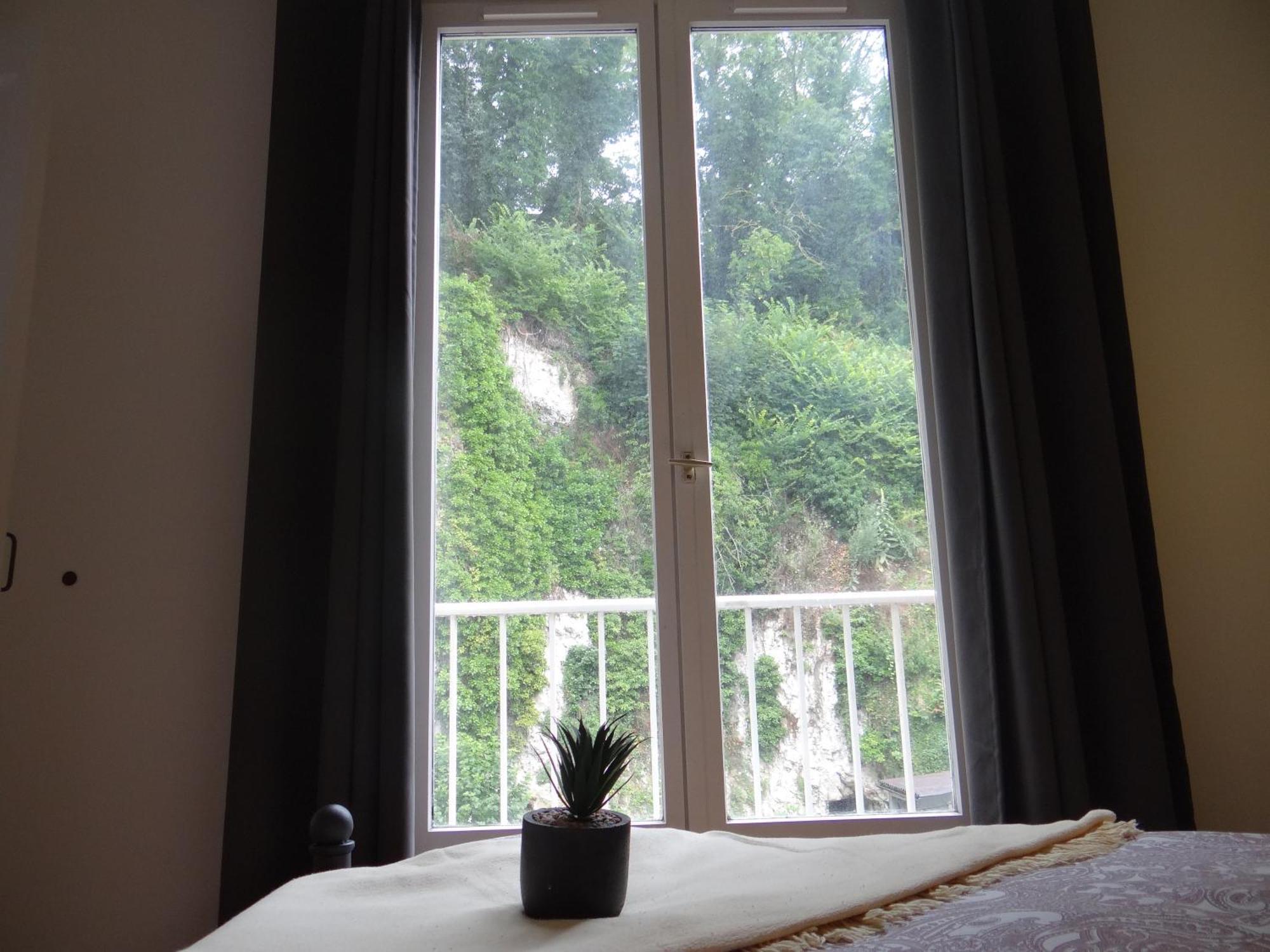 Appartement Lumineux Au Centre De Dieppe, Calme Et Confortable Dış mekan fotoğraf